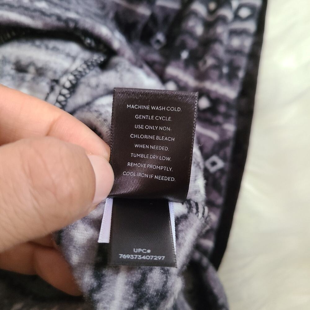 Simply Vera Wang Gray Soft‎ Fair Isle Winter Snowflake Pajama Hoodie Medium - Picture 8 of 12